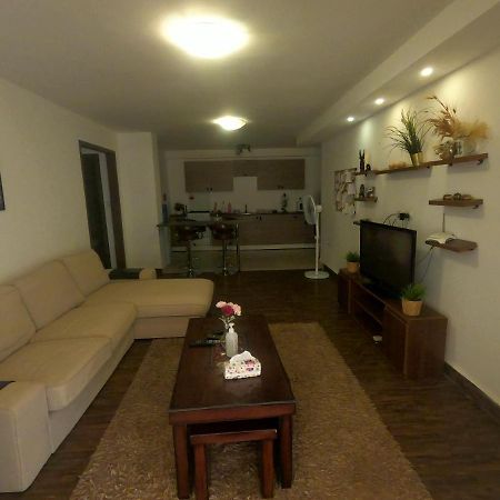 مادابا Karrain Villa-The Apartment المظهر الخارجي الصورة