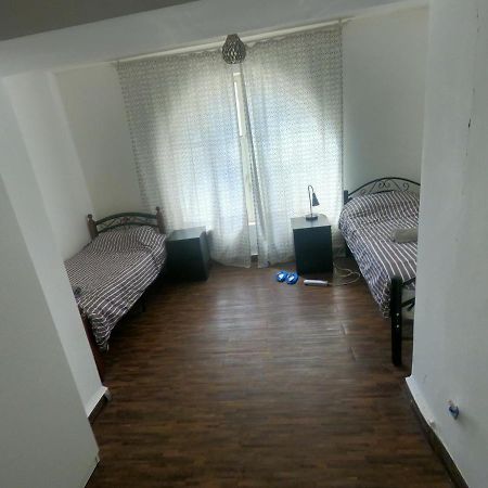 مادابا Karrain Villa-The Apartment المظهر الخارجي الصورة